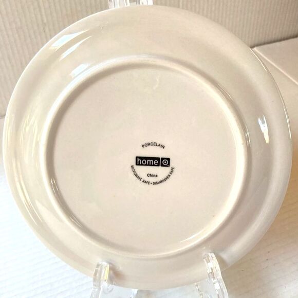 White Porcelain Dessert Plate by Target HOME 7.5 inch Diameter - Picture 4 of 6